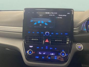 Hyundai Ioniq 38.3kWh Premium (136 ps) - REVERSE CAM - NAV - HEATED SEATS