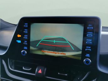 Toyota C-HR 1.8 VVT-h Design CVT (122 ps) - REVERSE CAM - NAV - HEATED SEATS