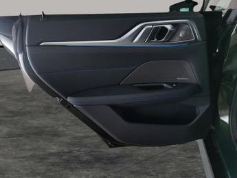 BMW i4 M50 83.9kWh Gran Coupe 4WD (544 ps) - HK AUDIO - CARPLAY