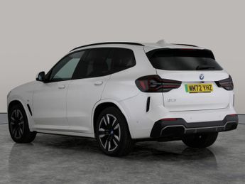 BMW iX3 80kWh M Sport (286 ps) - PARK ASSIST - REVERSE CAM - LEATHER