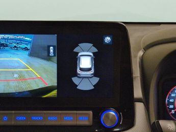 Hyundai Kona 64kWh Premium (10.5kW Charger) (204 ps) - HEATED SEATS - HEATED 