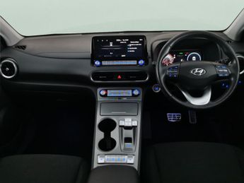 Hyundai Kona 64kWh Premium (10.5kW Charger) (204 ps) - HEATED SEATS - HEATED 