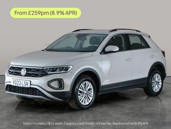 Volkswagen T-Roc 1.5 TSI Life (150 ps) - PARK SENSORS - AIR CON - SD CARD MEDIA I