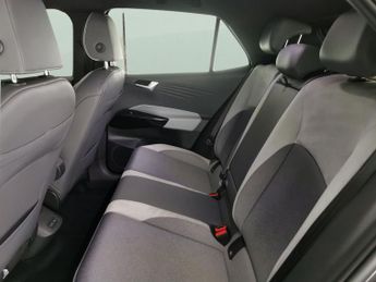 Volkswagen ID.3 Pro Performance 58kWh Family (204 ps) - COMFORT PACK - BLUETOOTH