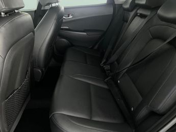 Hyundai Kona 64kWh Ultimate (10.5kW Charger) (204 ps) - ACTIVE LANE ASSIST