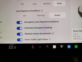 Tesla Model 3 (Dual Motor) Long Range 4WDE (346 ps) - PARK ASSIST - LED - REVE