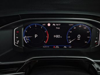 Volkswagen Polo 1.0 TSI R-Line DSG (110 ps) - ACTIVE LANE ASSIST - LED - NAV