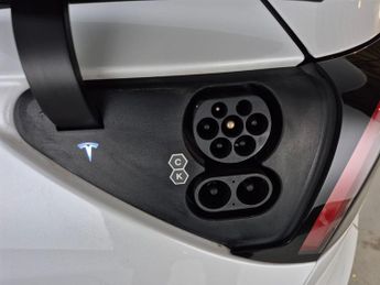 Tesla Model Y SUV RWD (346 ps) - REVERSE CAM - NAV - LEATHER