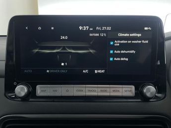 Hyundai Kona 64kWh Ultimate (10.5kW Charger) (204 ps) - ACTIVE LANE ASSIST