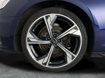 Audi A4 35 TFSI Black Edition S Tronic [Comfort+Sound] - MMI NAV PLUS - 