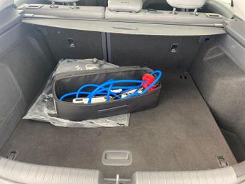 Hyundai Ioniq 38.3kWh Premium (136 ps) - REVERSE CAM - NAV - HEATED SEATS