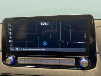 Hyundai Kona 39kWh SE Connect (10.5kW Charger) (136 ps) - LANE DEPARTURE  - B