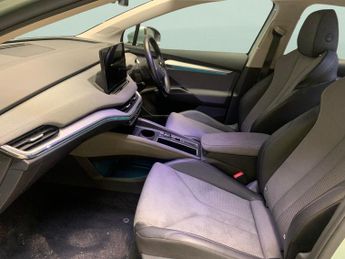 Skoda Enyaq iV 62kWh 60 (DC120kW) (179 ps) - AIR CON - PARK SENSORS - DAB