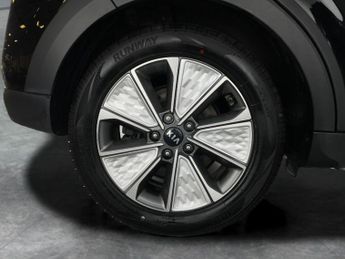 Kia Soul 64kWh First Edition (201 bhp) - CARPLAY - LED - REVERSE CAM