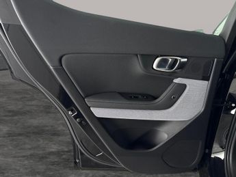 Polestar Polestar 2 Single Motor 69kWh Standard Range Fastback FWD (231 ps) - HEATED