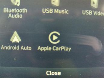 Hyundai Kona 39kWh Premium (10.5kW Charger) (136 ps) - KEYLESS ENTRY - LED - 