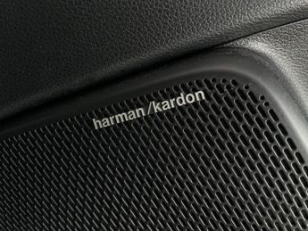 Kia Soul 64kWh First Edition (201 bhp) - CARPLAY - LED - REVERSE CAM