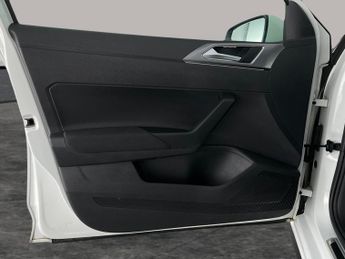 Volkswagen Polo 2.0 TSI GTI DSG (207 ps) - LIGHT AND SIGHT PACK - BLUETOOTH - DI