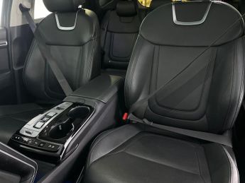 Hyundai Tucson 1.6 h T-GDi Ultimate (230 ps) - ACTIVE LANE ASSIST - KEYLESS ENT