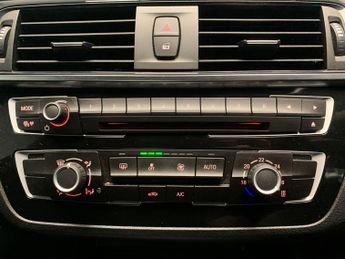 BMW 2 Series 1.5 218i GPF M Sport Coupe (136 ps) - 18IN ALLOYS - CARPLAY - LE