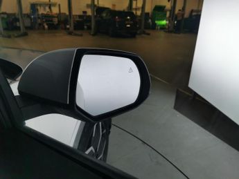 Hyundai Ioniq 5 73kWh Premium (217 ps) - REVERSE CAM - NAV - HEATED SEATS