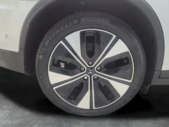 Polestar Polestar 2 Dual Motor 78kWh Long Range Fastback 4WDE (408 ps) - REVERSE CAM