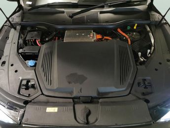 Audi e-tron 50 Technik quattro 71.2kWh (11kW Charger) (313 ps) - ADJUSTABLE 