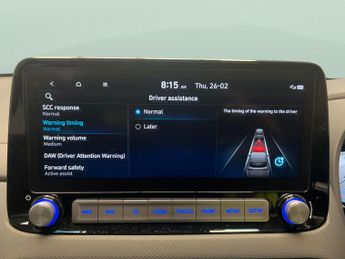 Hyundai Kona 39kWh SE Connect (10.5kW Charger) (136 ps) - LANE DEPARTURE  - B