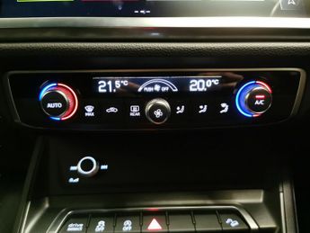 Audi Q3 1.5 TFSI CoD 35 Black Edition S Tronic (150 ps) - BLUETOOTH - CR