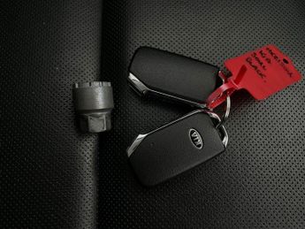 Kia Soul 64kWh First Edition (201 bhp) - CARPLAY - LED - REVERSE CAM