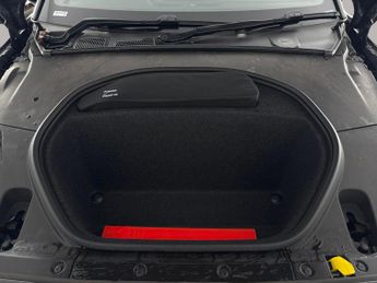 Polestar Polestar 2 Single Motor 69kWh Standard Range Fastback FWD (231 ps) - HEATED