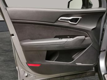 Kia Sportage 1.6 CRDi MHEV GT-Line DCT (134 bhp) - BLUETOOTH - CRUISE - PARK 