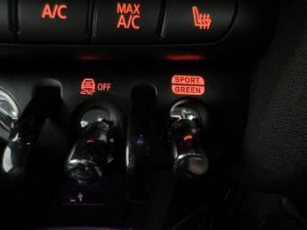 Mini Electric Hatch Cooper SE 32.6kWh Level 2 (184 ps) - INTERIOR LIGHT PACK - NAVIG