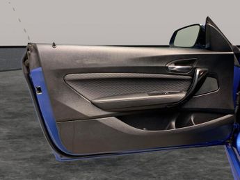 BMW 2 Series 1.5 218i GPF M Sport Coupe (136 ps) - 18IN ALLOYS - CARPLAY - LE