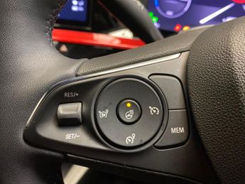 Vauxhall Mokka Electric 50kWh GS (136 ps) - HEATED STEERING - LANE DEPARTURE  - BLUETOOT