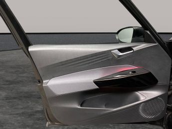 Volkswagen ID.3 Pro Performance 58kWh Life (204 ps) - BLUETOOTH - PARK SENSORS -