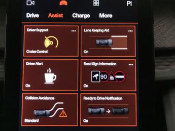 Polestar Polestar 2 Dual Motor 78kWh Long Range Fastback 4WDE (408 ps) - REVERSE CAM