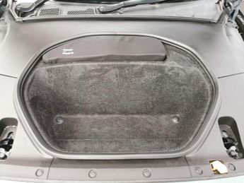 Polestar Polestar 2 Dual Motor 78kWh Long Range Fastback 4WDE (408 ps) - REVERSE CAM