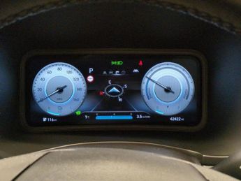 Hyundai Kona 64kWh Ultimate (10.5kW Charger) (204 ps) - LED - REVERSE CAM - N