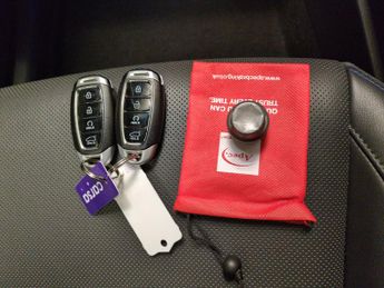 Hyundai Kona 64kWh Ultimate (10.5kW Charger) (204 ps) - LED - REVERSE CAM - N