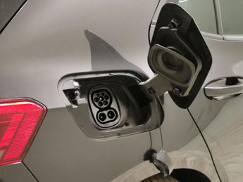 Volkswagen ID.3 Pro Performance 58kWh Life (204 ps) - ASSISTANCE PACK - BLUETOOT