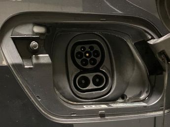 Volkswagen ID.3 Pro Performance 58kWh Life (204 ps) - BLUETOOTH - PARK SENSORS -