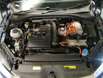 Skoda Superb 1.4 TSI iV 13kWh SE L Plug-in DSG (218 ps) - LED - SMARTLINK - N