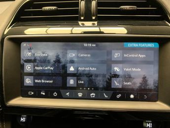 Jaguar F-PACE 2.0 D180 R-Sport AWD (180 ps) - WIFI - XENONS - BLUETOOTH