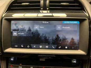 Jaguar F-PACE 2.0 D180 R-Sport AWD (180 ps) - WIFI - XENONS - BLUETOOTH