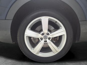 Audi e-tron 50 Technik quattro 71.2kWh (313 ps) - ADJUSTABLE SUSPENSION