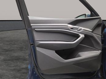 Audi e-tron 50 Technik quattro 71.2kWh (313 ps) - ADJUSTABLE SUSPENSION