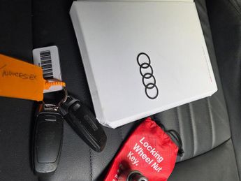 Audi e-tron 50 Technik quattro 71.2kWh (313 ps) - ADJUSTABLE SUSPENSION