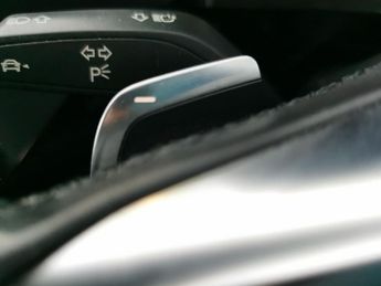 Audi e-tron 50 Technik quattro 71.2kWh (313 ps) - KEYLESS ENTRY - LED - REVE