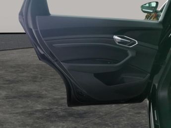 Audi e-tron 50 Technik quattro 71.2kWh (313 ps) - KEYLESS ENTRY - LED - REVE